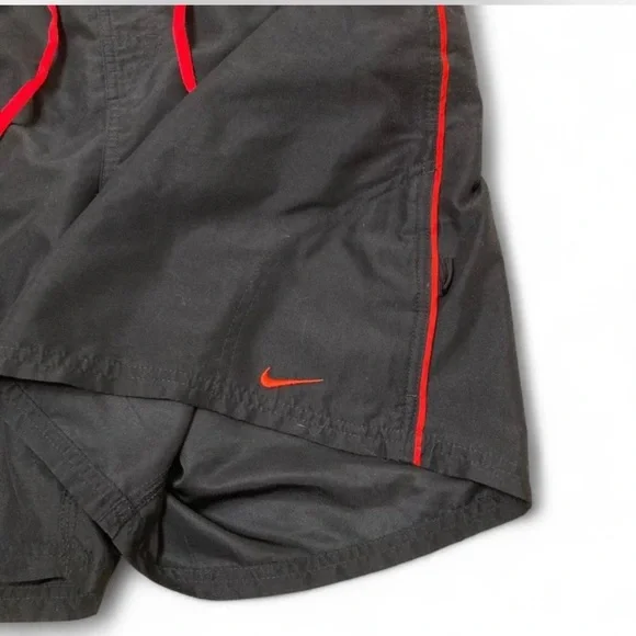 3/$15 Nike Black & Red Swim Trunks Activewear Gym Fitness Men’s XL Vacation Pool - Picture 3 of 6